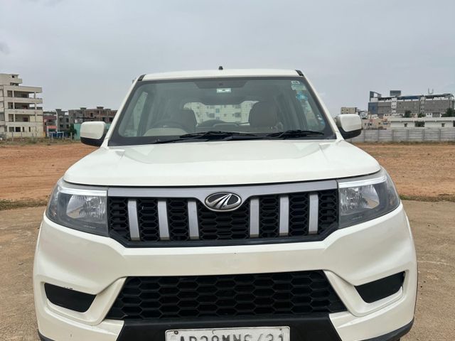 Mahindra Bolero
