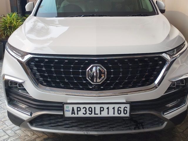 MG Hector