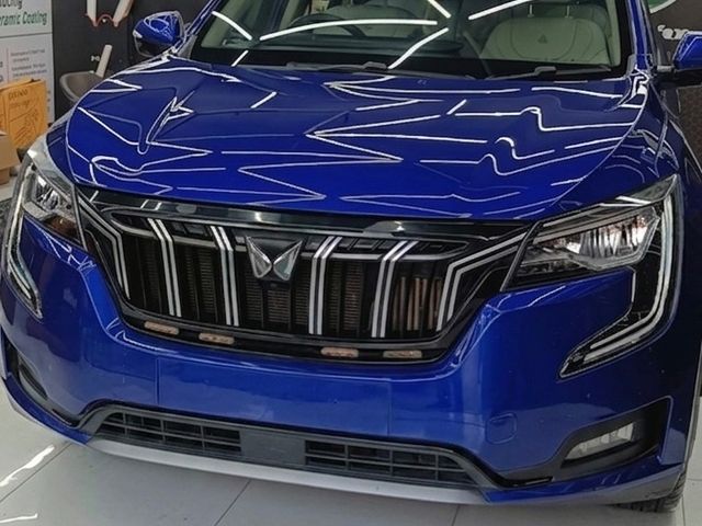 Mahindra XUV700